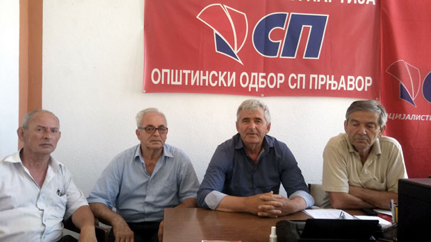 Прњавор: Отписани не дају кормило Земуну